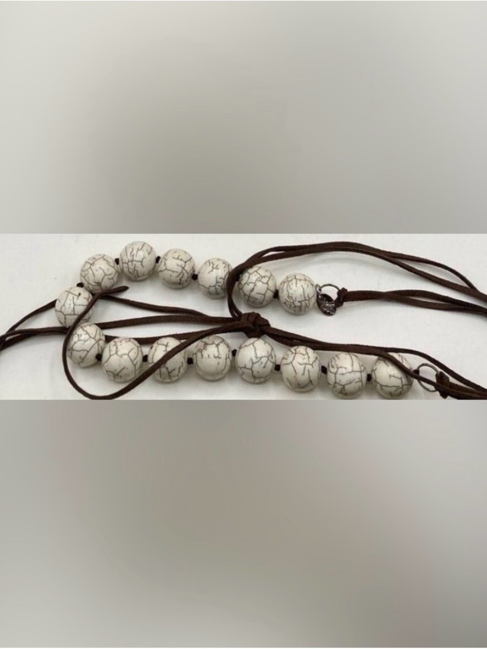 KGP Rare Howlite and Leather Statement Necklace -115grans Boho Style - Picture 8 of 8